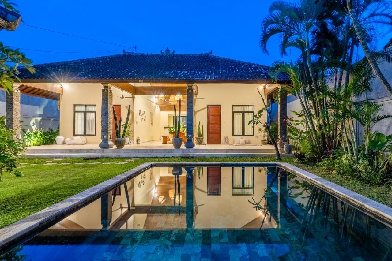 Villa Damai Oasis In The Heart Of Seminyak Kültér fotó