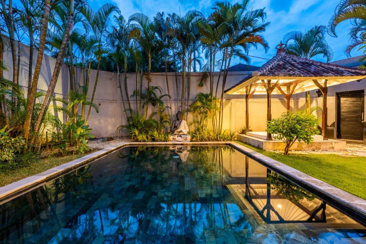 Villa Damai Oasis In The Heart Of Seminyak Kültér fotó